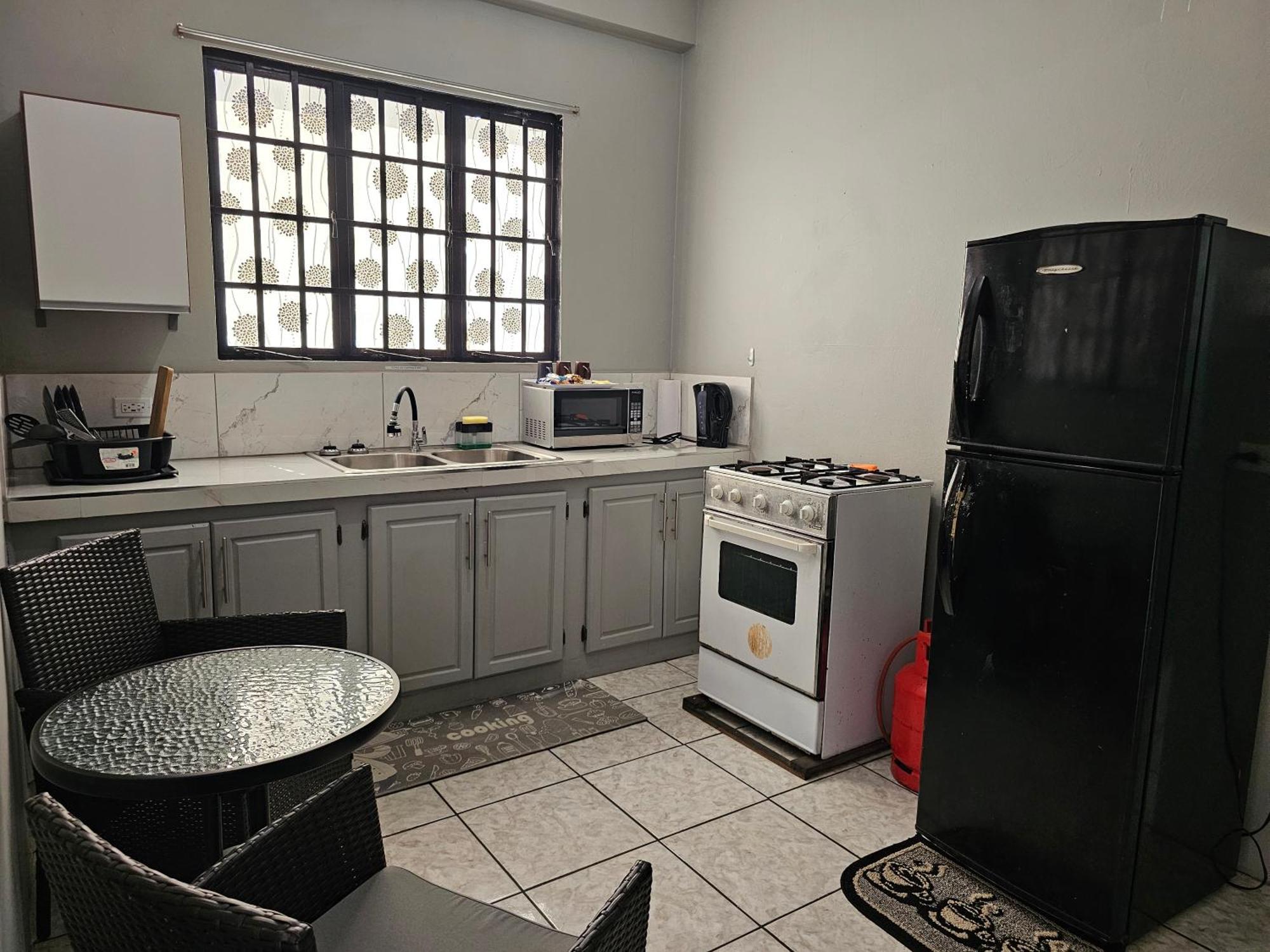 2Br Apt In St Helena - 6Mins From The Airport Perfect For Short And Long Stays Piarco Екстер'єр фото